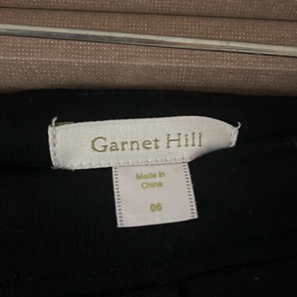 Garnet Hill 100% Wool black skirt size 6